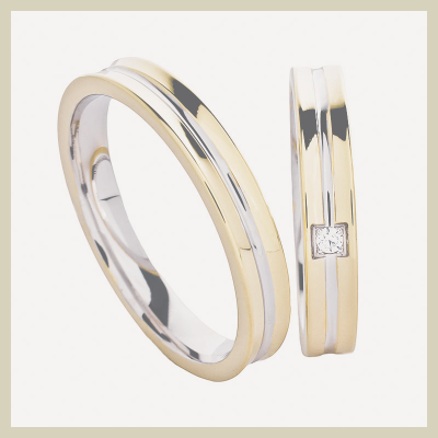 Goud Wedding Rings With Diamond In The Middle